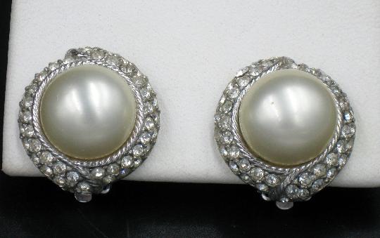 Vintage Ciner Mabe' Pearl & Rhinestone Earrings