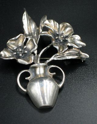 Vintage Sterling Silver Flower Bouquet in Vase Brooch
